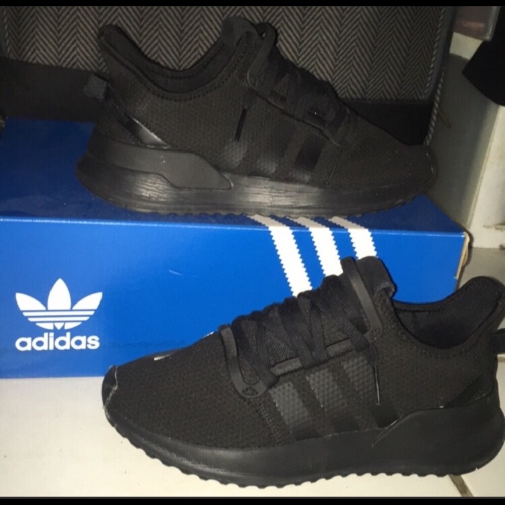 Adidas U_path run